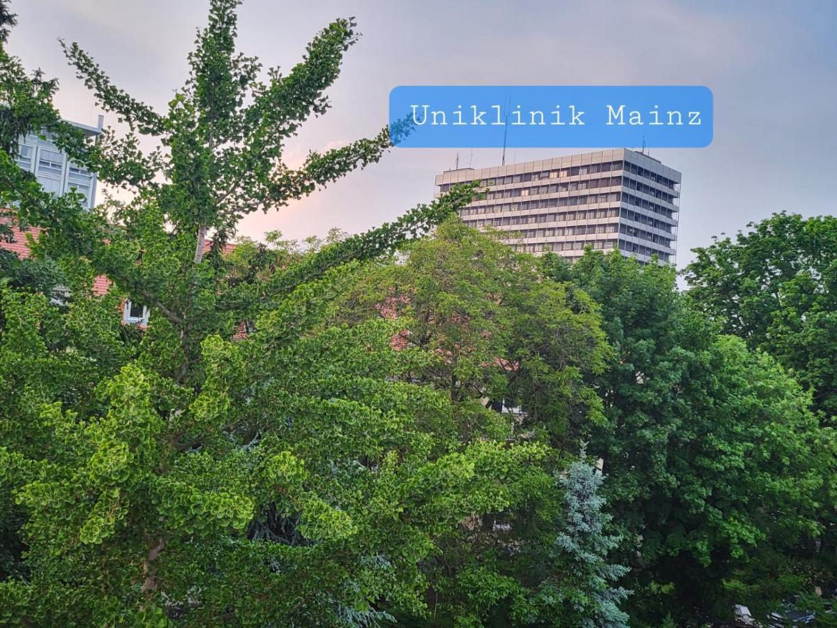 Privatzimmer An Der Uniklinik Mainz, Sehr Zentral Apartment Bagian luar foto