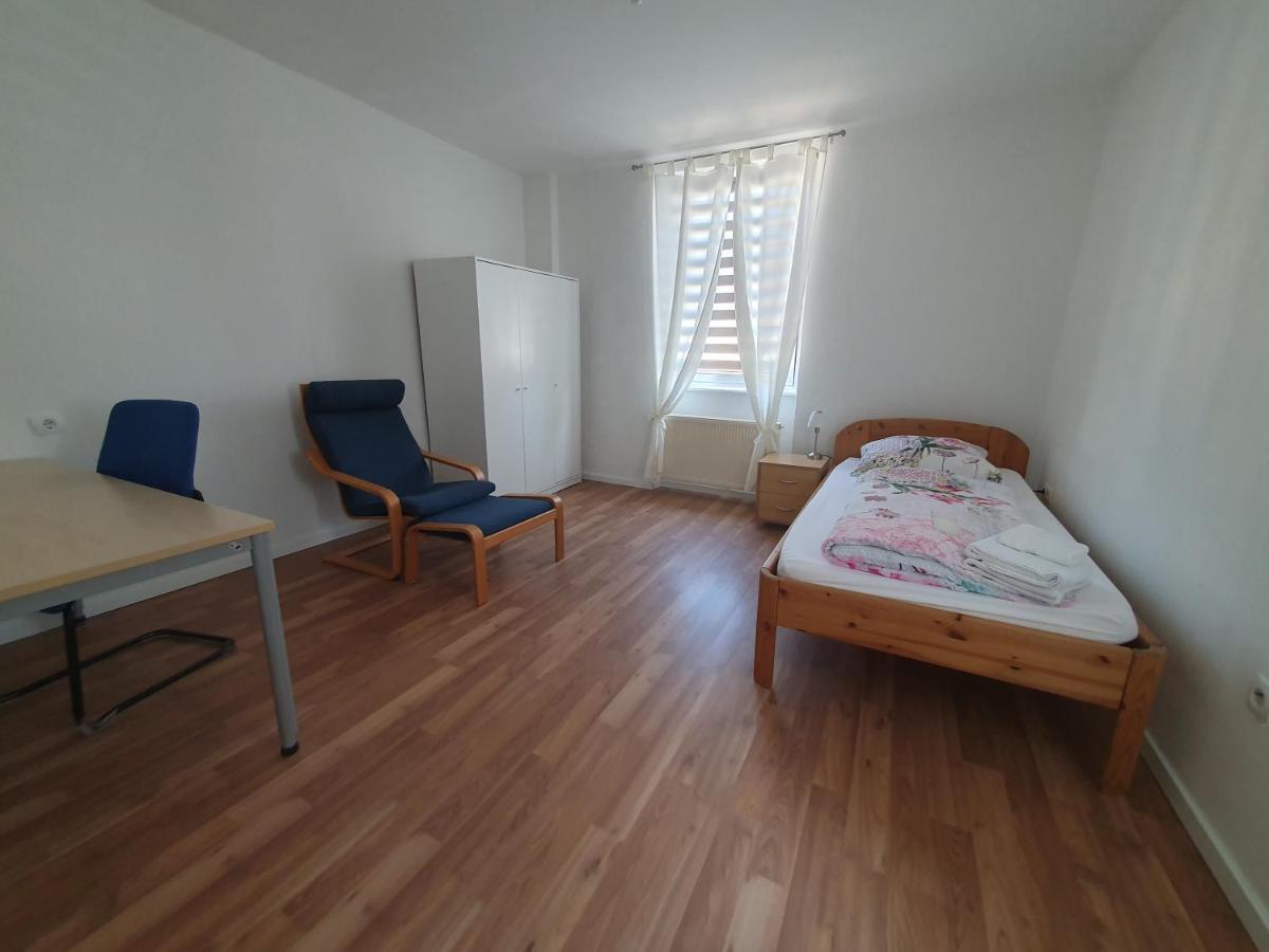 Privatzimmer An Der Uniklinik Mainz, Sehr Zentral Apartment Bagian luar foto